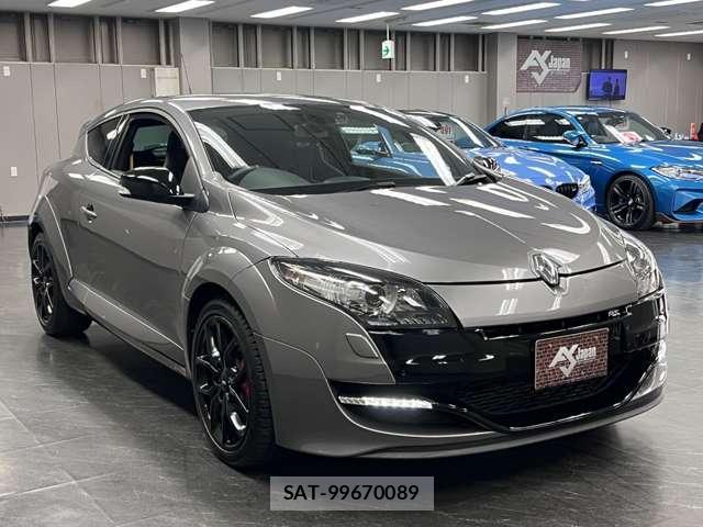 Renault MEGANE 2013-06 8012624-17