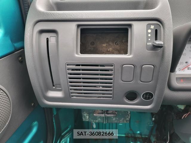 Daihatsu MIDGET II 1996-01 8004456-19