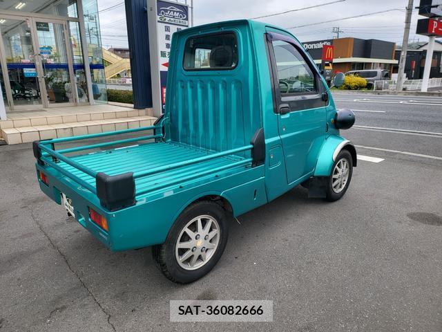 Daihatsu MIDGET II 1996-01 8004456-6