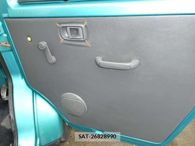 Daihatsu MIDGET II 1996 8009684-19