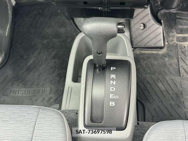Mitsubishi MINICA 2022-12 8010089-6