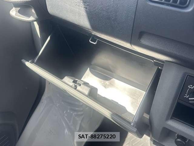 Mitsubishi MINICA 2022-12 8010101-11