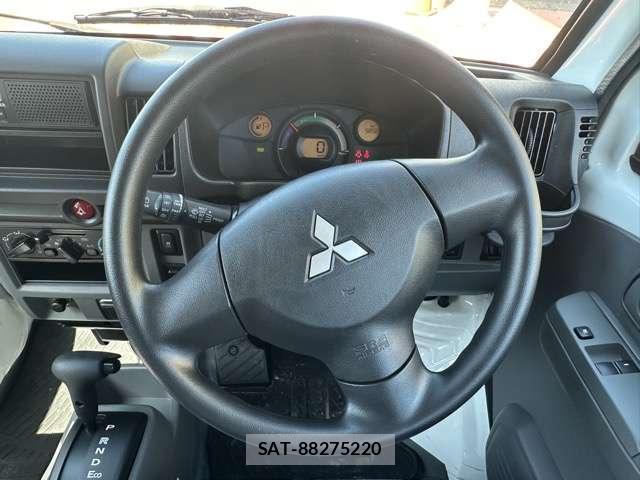 Mitsubishi MINICA 2022-12 8010101-7