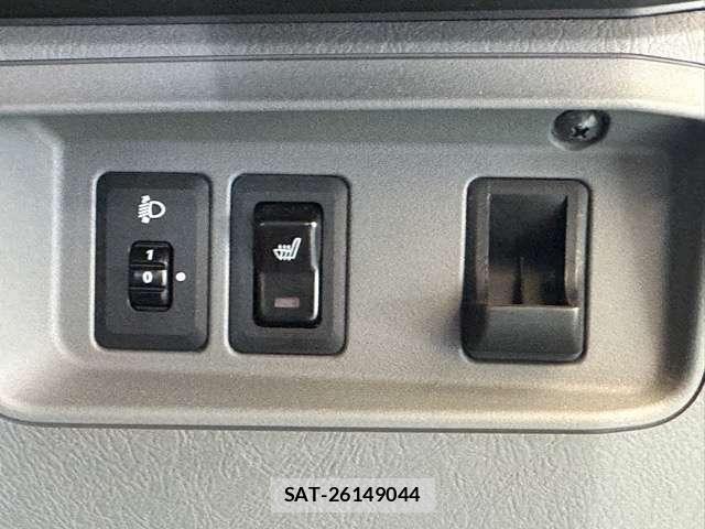 Mitsubishi MINICA 2022-11 8010102-15