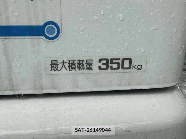 Mitsubishi MINICA 2022-11 8010102-17