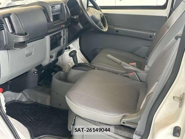 Mitsubishi MINICA 2022-11 8010102-4