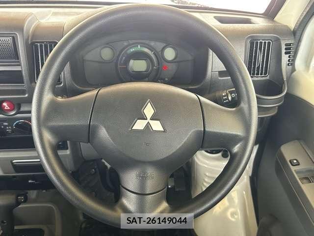 Mitsubishi MINICA 2022-11 8010102-7