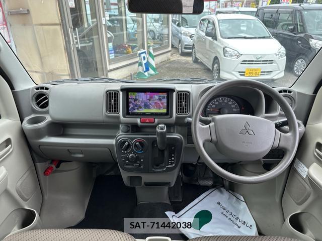 Mitsubishi MINICAB VAN 2019-06 8006619-1