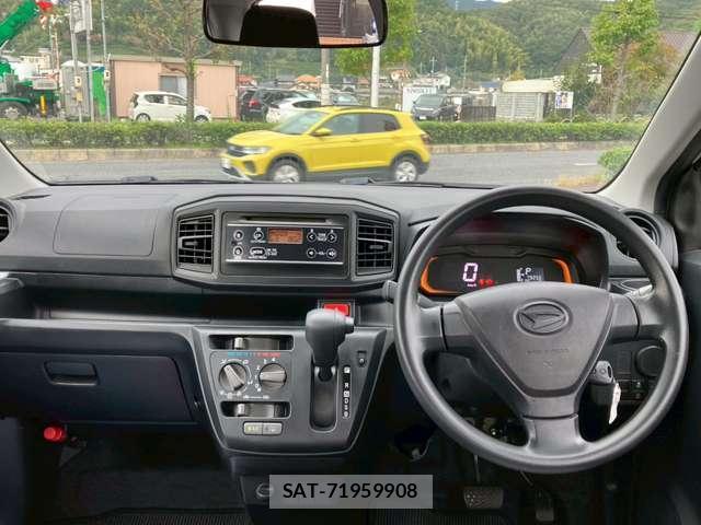 Daihatsu MIRA 2017-11 8003902-2