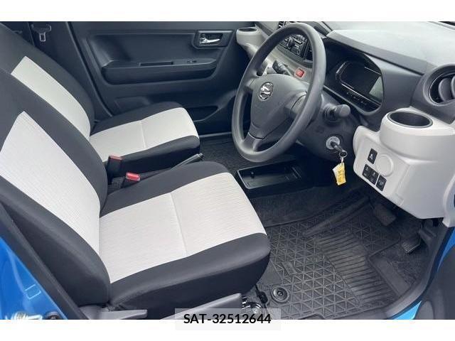 Daihatsu MIRA 2024-10 8004217-3