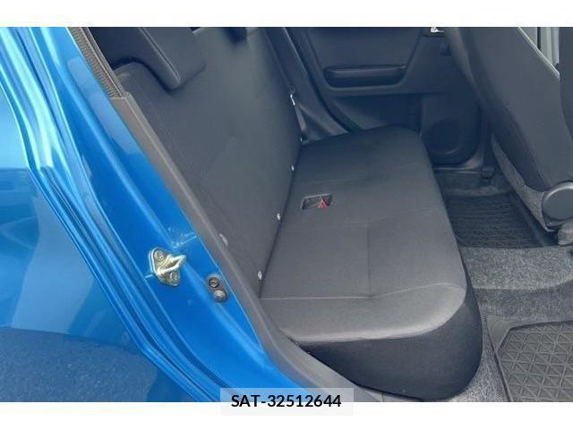 Daihatsu MIRA 2024-10 8004217-4