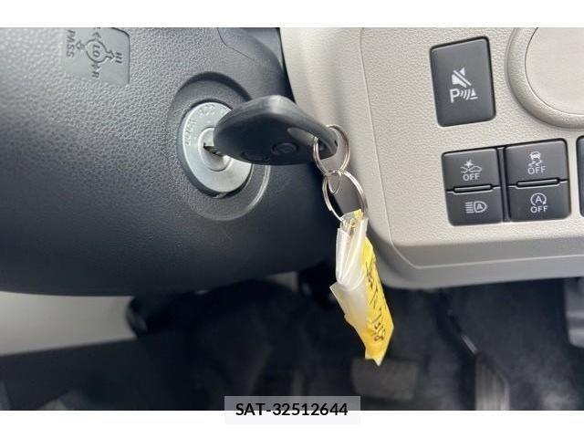 Daihatsu MIRA 2024-10 8004217-7