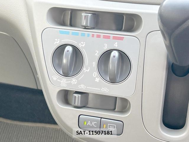 Daihatsu MIRA 2013-04 8004650-4
