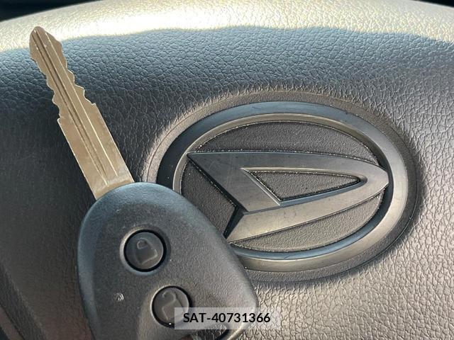 Daihatsu MIRA 2022-02 8005276-5