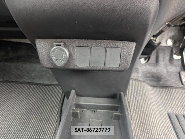 Daihatsu MIRA 2025 8005802-17