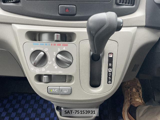 Daihatsu MIRA 2017-03 8006300-17