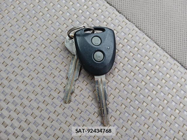 Daihatsu MIRA 2011-09 8006373-12