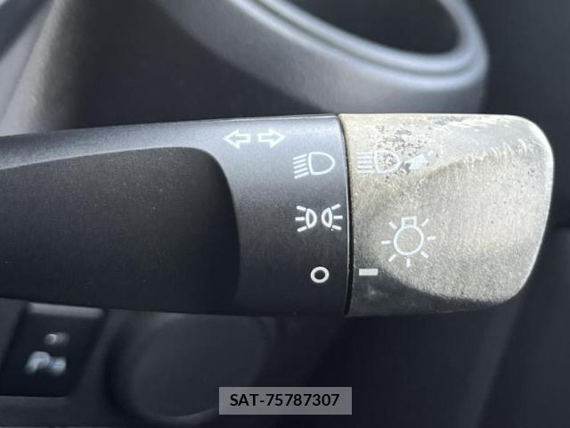Daihatsu MIRA 2018-03 8006405-12
