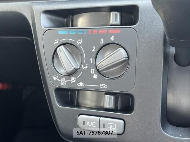 Daihatsu MIRA 2018-03 8006405-17