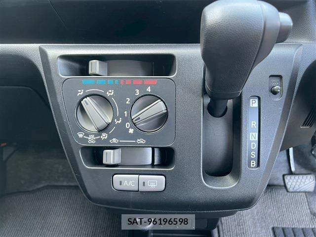 Daihatsu MIRA 2018-08 8007073-11