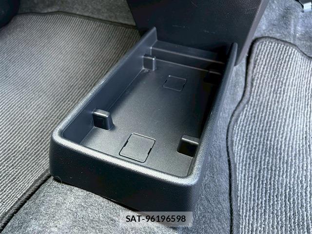 Daihatsu MIRA 2018-08 8007073-13
