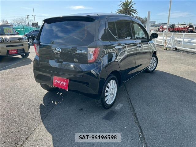 Daihatsu MIRA 2018-08 8007073-7