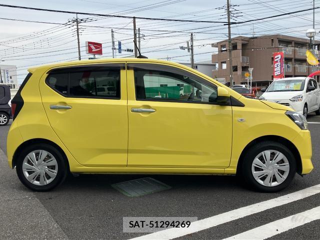 Daihatsu MIRA 2017-12 8007302-3
