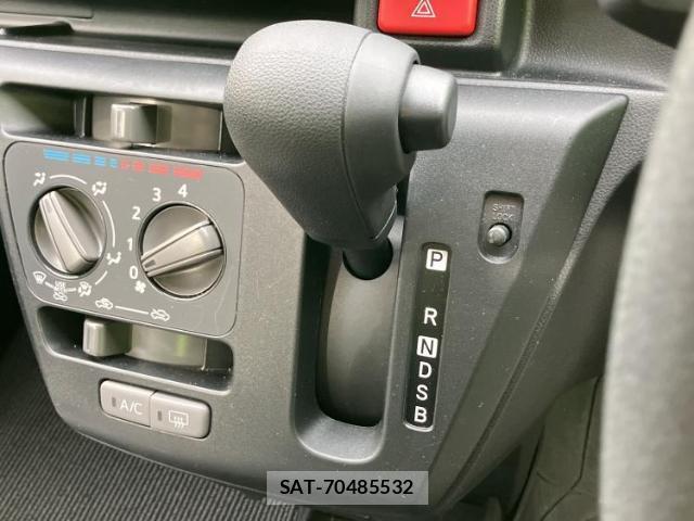 Daihatsu MIRA 2025-02 8007844-12