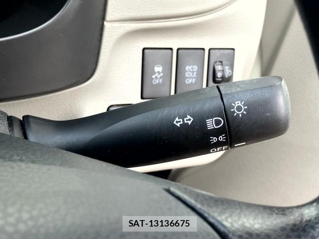 Daihatsu MIRA 2017-03 8008776-11