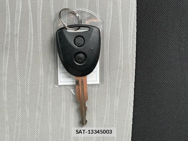 Daihatsu MIRA 2018-07 8009176-9