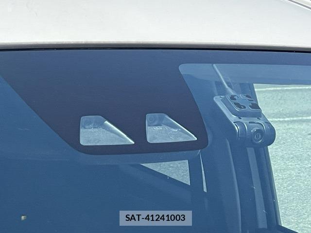 Daihatsu MIRA 2017-04 8009182-11
