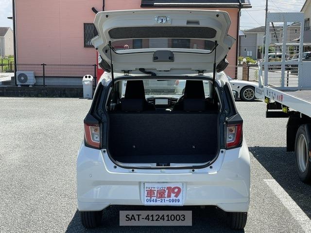 Daihatsu MIRA 2017-04 8009182-17