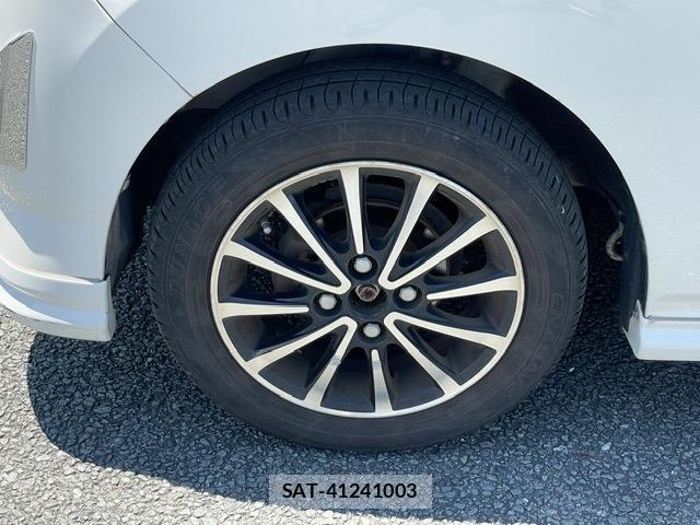 Daihatsu MIRA 2017-04 8009182-3