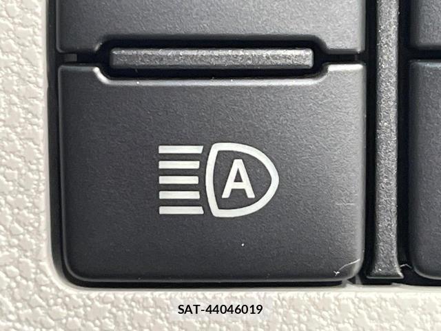 Daihatsu MIRA 2018-04 8009257-5
