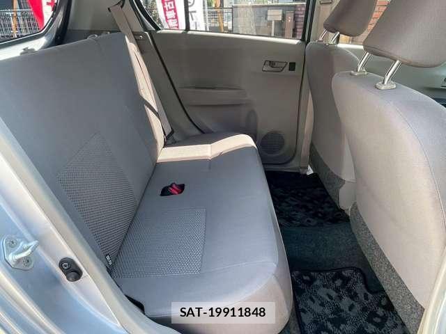Daihatsu MIRA 2016-10 8009768-13