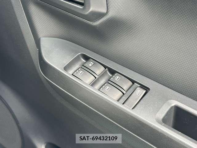 Daihatsu MIRA 2019-10 8010094-12