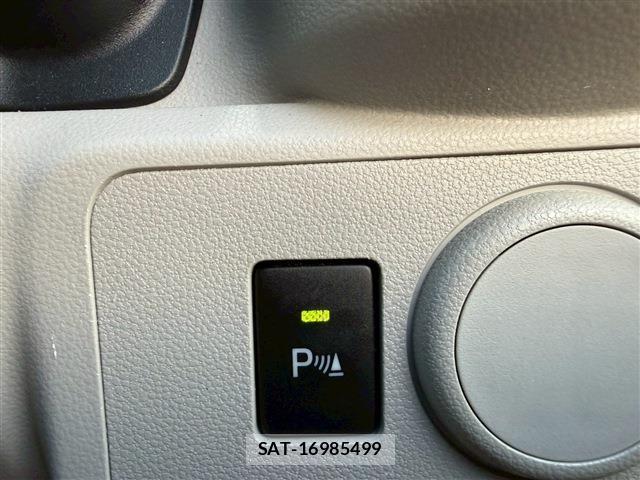 Daihatsu MIRA 2017-12 8010343-12