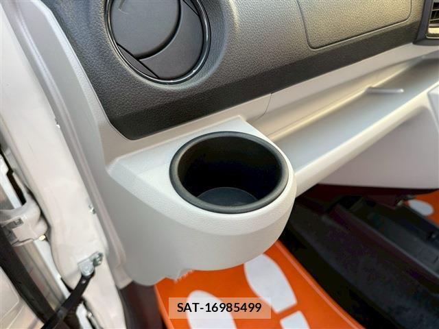 Daihatsu MIRA 2017-12 8010343-17