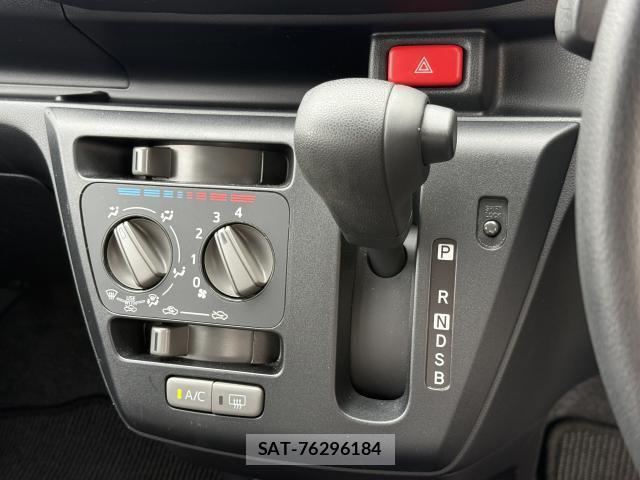 Daihatsu MIRA 2017-09 8010358-17