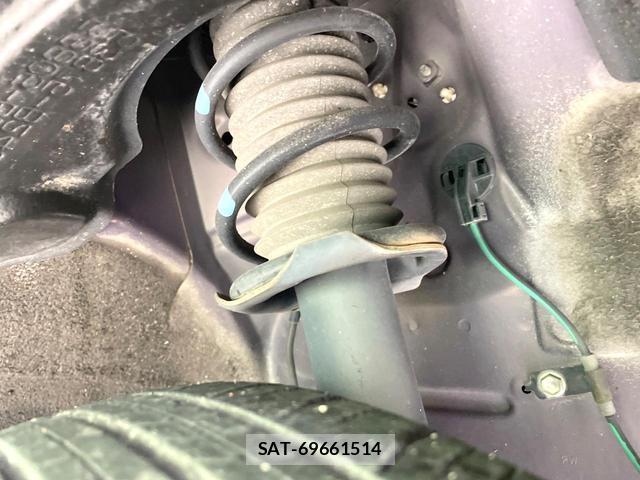 Daihatsu MIRA 2019-06 8010435-19