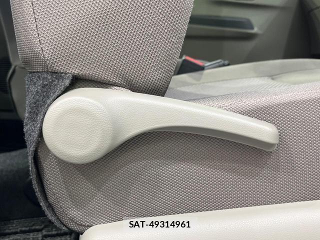 Daihatsu MIRA 2017-02 8010673-4