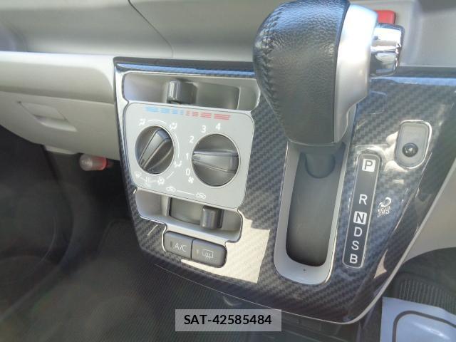Daihatsu MIRA 2019-07 8010977-6
