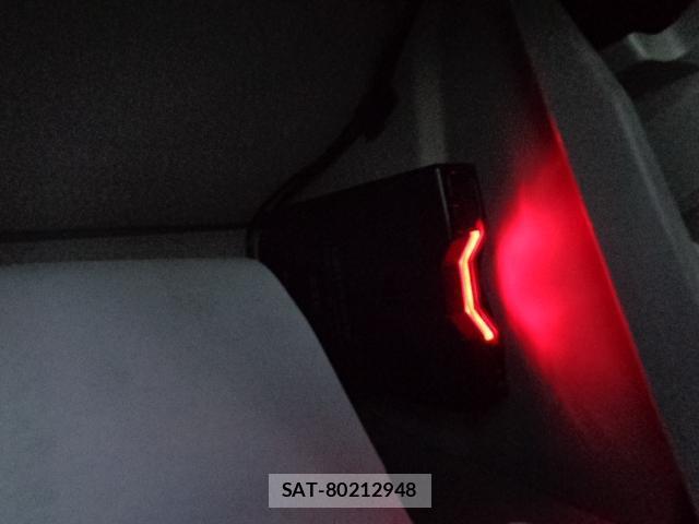 Daihatsu MIRA 2019-04 8010978-7