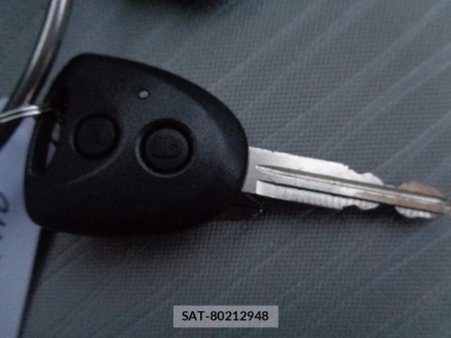 Daihatsu MIRA 2019-04 8010978-9