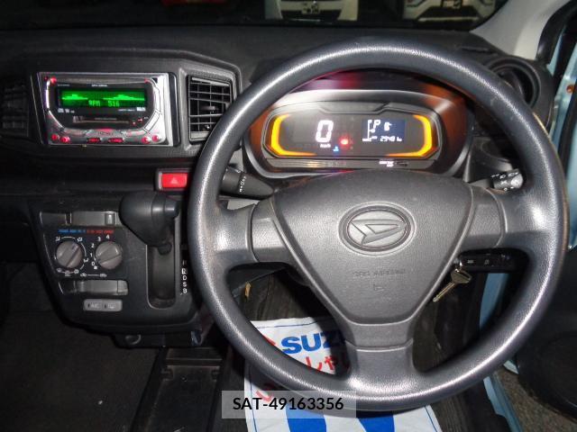 Daihatsu MIRA 2017-08 8010979-2