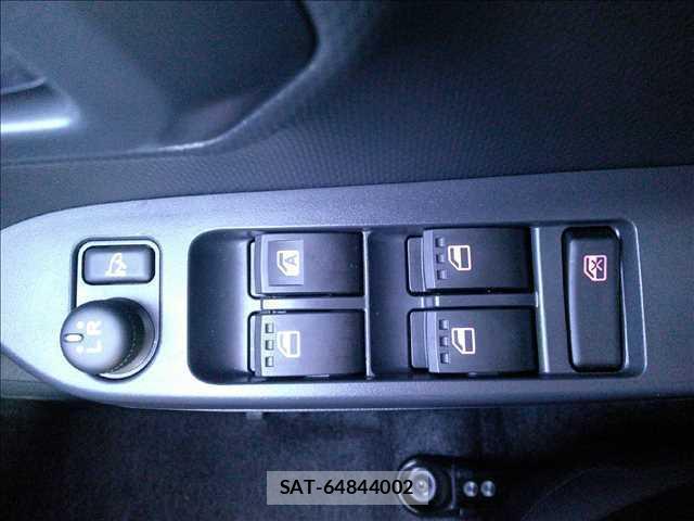 Daihatsu MIRA 2021-07 8011038-15