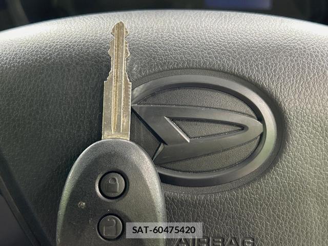 Daihatsu MIRA 2021-06 8011148-6