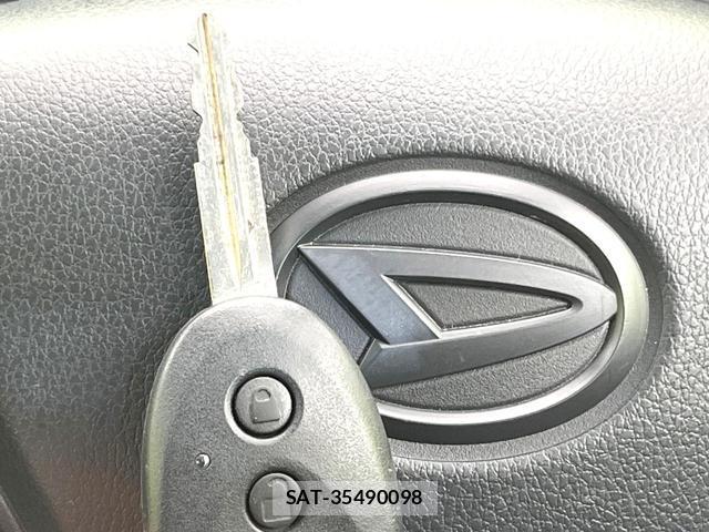 Daihatsu MIRA 2021-03 8011160-5