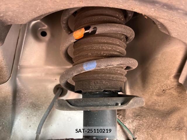 Daihatsu MIRA 2013-10 8011198-18