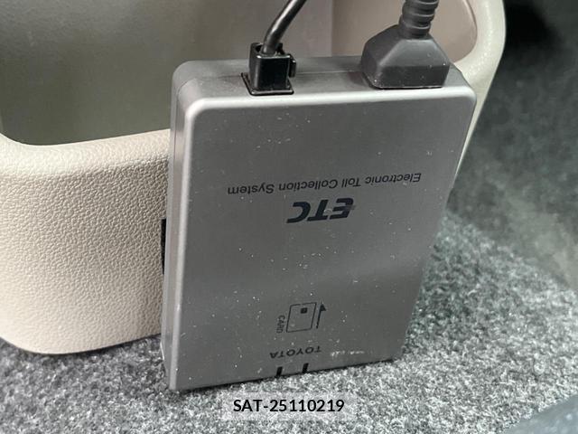 Daihatsu MIRA 2013-10 8011198-4